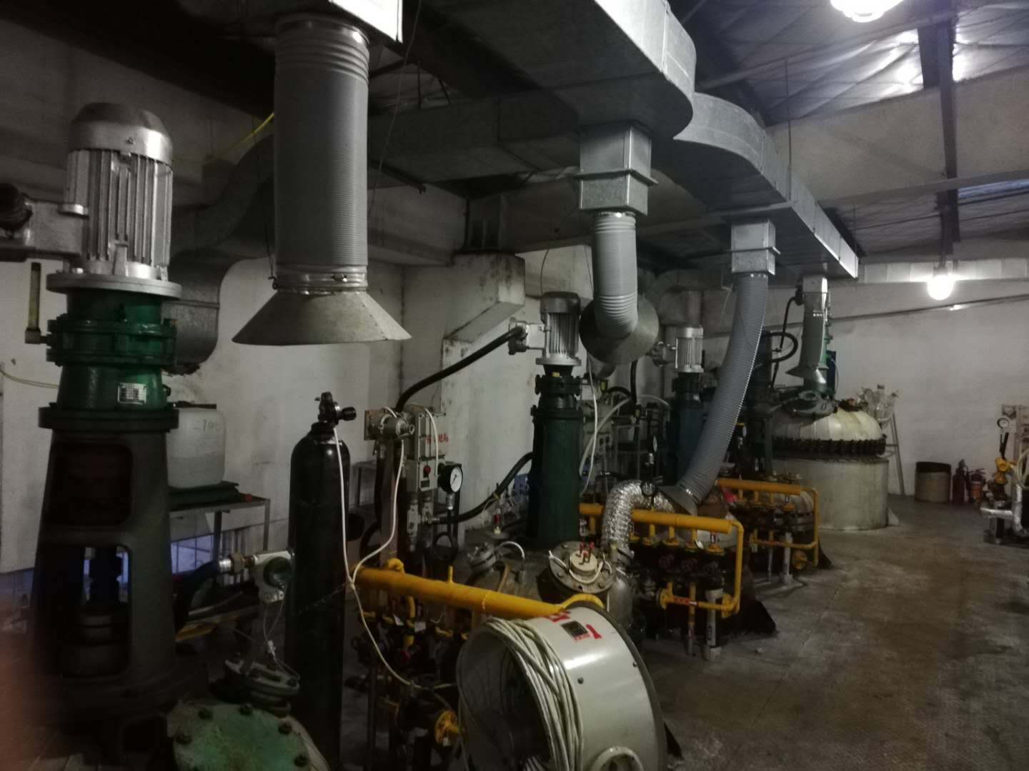 有效控溫滅菌，江蘇生物制藥潔凈蒸汽發(fā)生器助力制藥生產(chǎn)高效潔凈