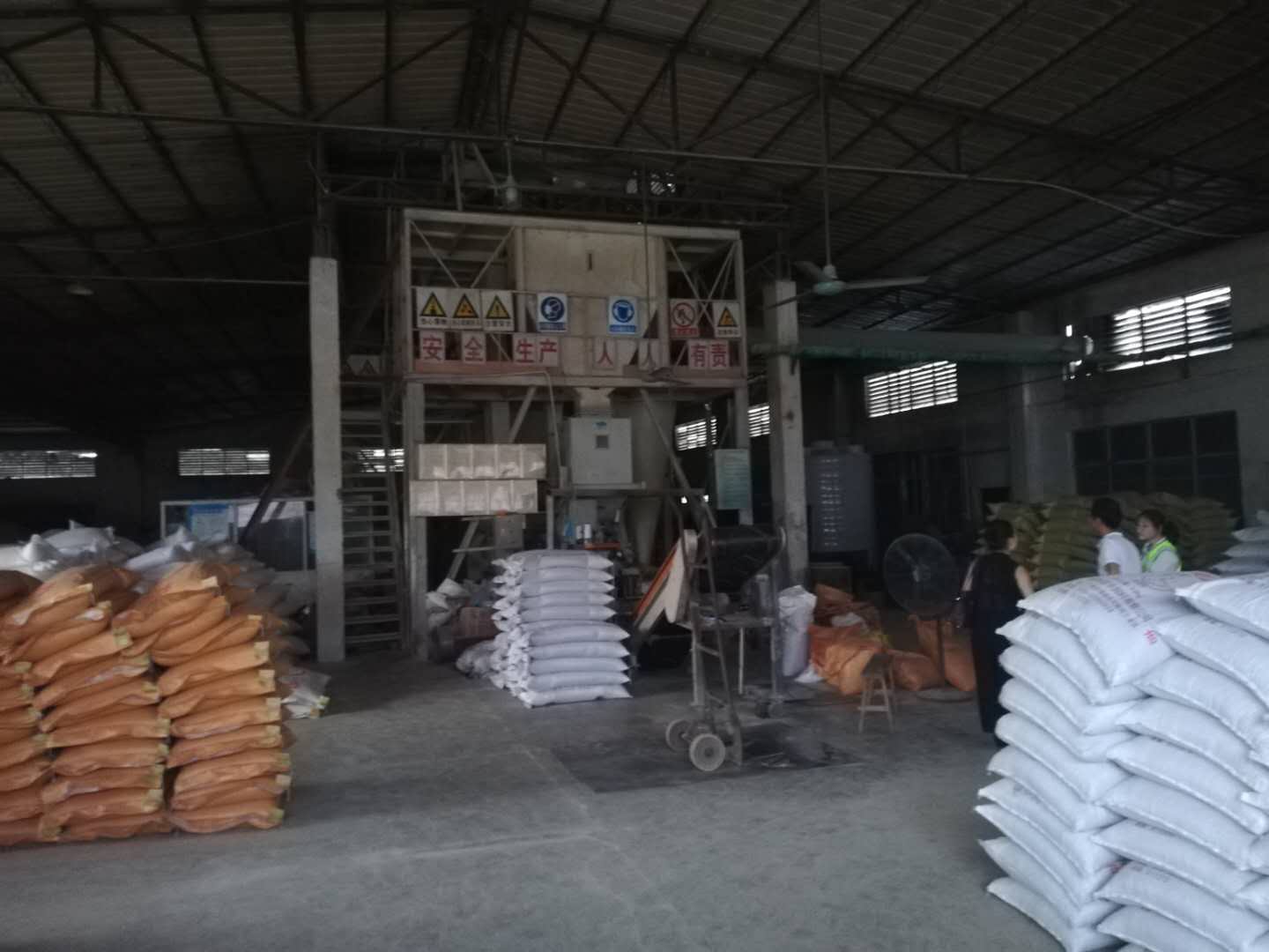 新型飼料烘干技術(shù)，四川飼料烘干加工全自動(dòng)蒸汽發(fā)生器蒸汽烘干節(jié)能更高效