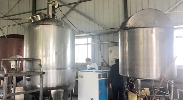 醫(yī)療制藥熱源如何控制？江蘇不銹鋼蒸汽發(fā)生器精準(zhǔn)控溫高效生產(chǎn)