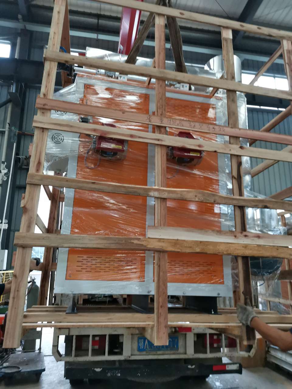 維護(hù)管道潔凈衛(wèi)生，河北管道清洗低氮燃?xì)庹羝l(fā)生器發(fā)貨啦