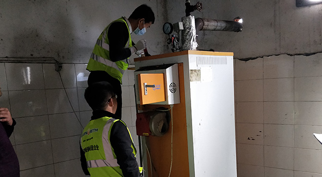 諾貝思燃油蒸汽發(fā)生器濃縮蜂蜜，5噸蜂蜜升溫到65度，僅需4個小時